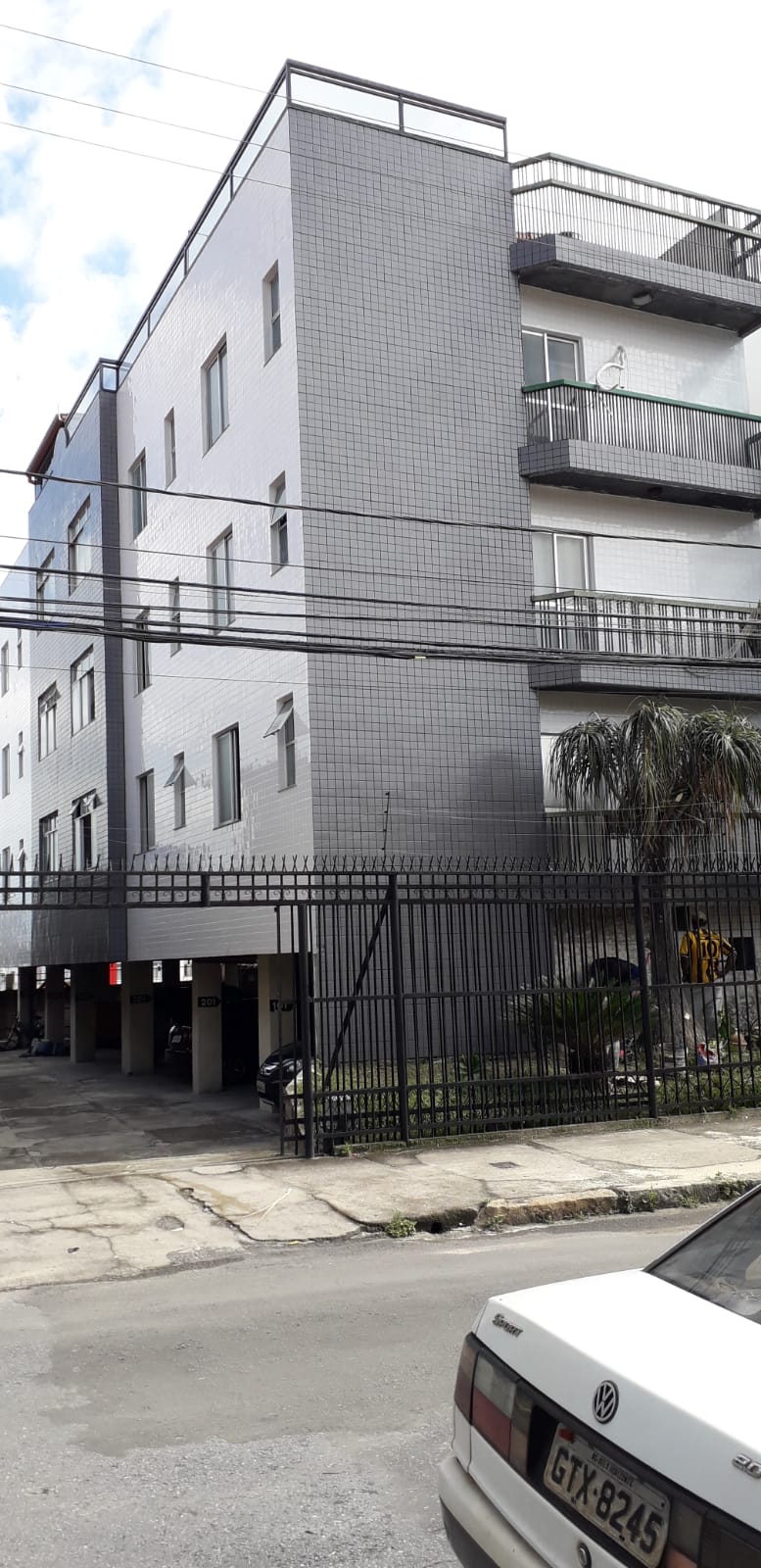 2fea9b94-538e-415e-aafe-228aeeb4b6e9