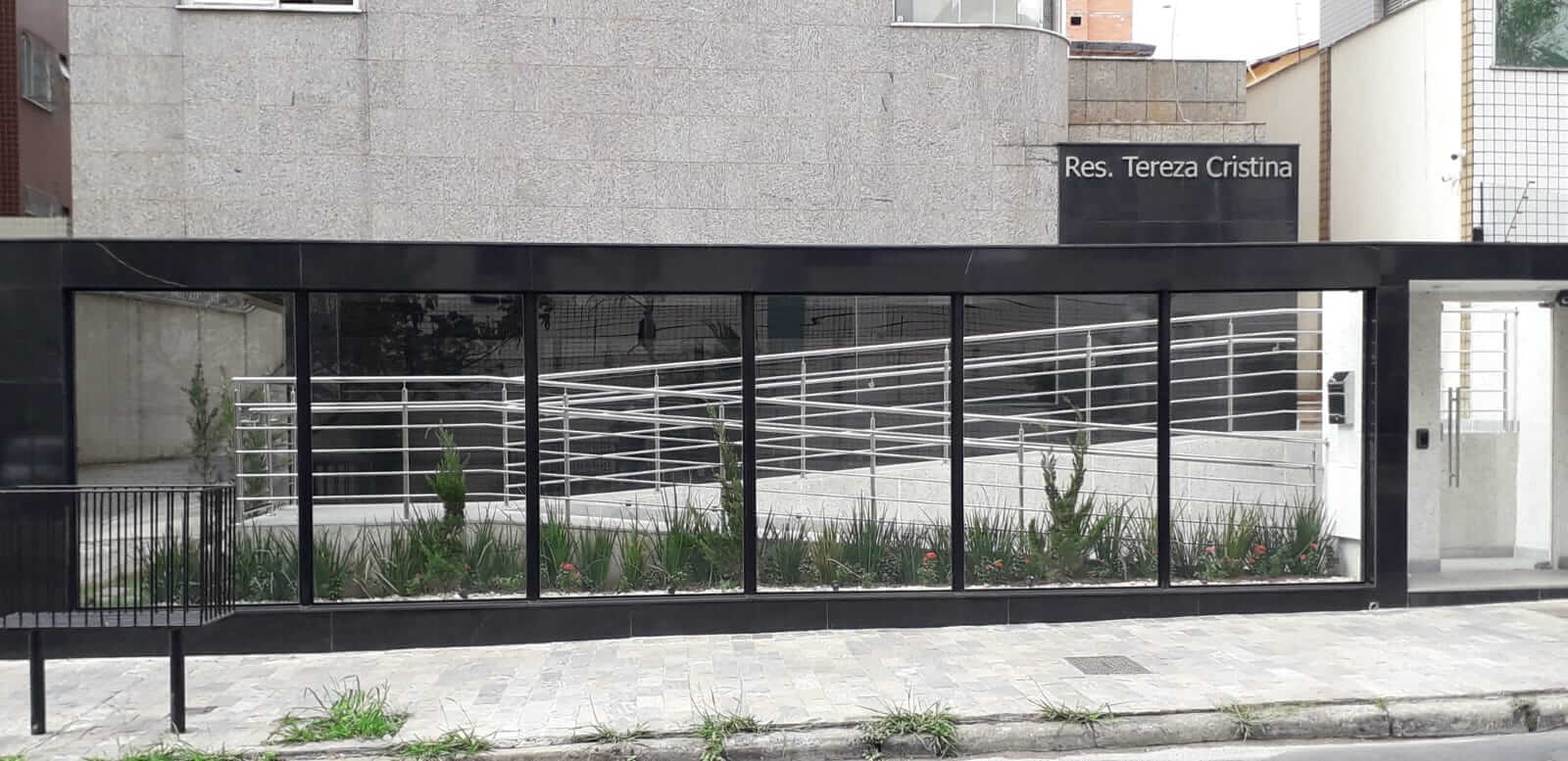 1d1d64fe-948b-4416-b587-8b9f46130f1c